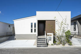 福岡県小郡市大板井