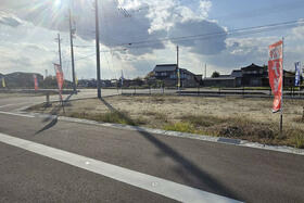 富山県高岡市二塚