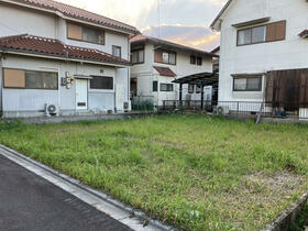 三重県津市川添町