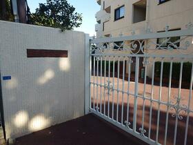 コートハウス逗子