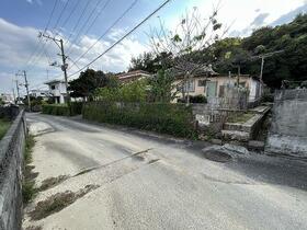 沖縄県沖縄市与儀１丁目