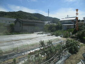 和歌山県和歌山市三葛