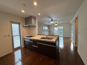 愛知県豊田市東新町３丁目