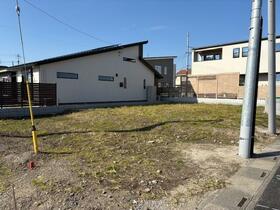 埼玉県越谷市神明町３丁目