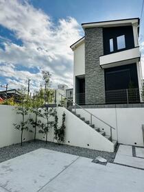 神奈川県藤沢市片瀬山５丁目