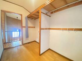 埼玉県さいたま市緑区大字三室