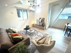 東京都世田谷区瀬田５丁目