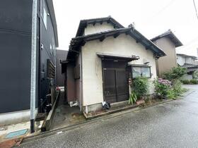 石川県白山市鶴来本町4丁目