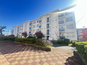 大阪府堺市北区新金岡町４丁