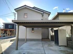 秋田県秋田市泉一ノ坪