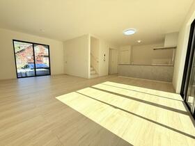 静岡県静岡市葵区瀬名７丁目