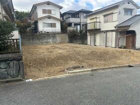 兵庫県三木市志染町東自由が丘１丁目