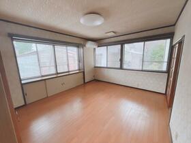 新潟県新潟市秋葉区秋葉１丁目