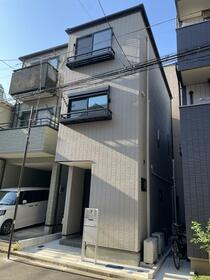 神奈川県横浜市南区真金町１丁目