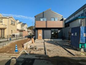 東京都あきる野市草花