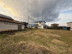秋田県大館市比内町中野字五日市袋