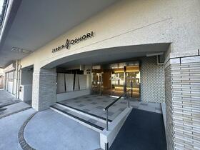 福岡県福岡市中央区草香江２丁目