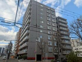 北海道札幌市中央区北六条西１６丁目