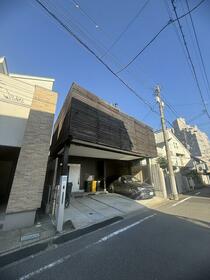 東京都目黒区五本木３丁目