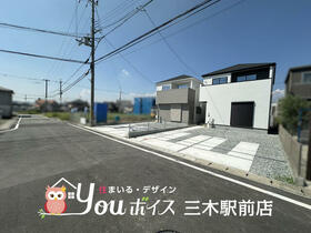 兵庫県小野市神明町