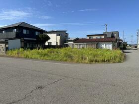 福井県坂井市丸岡町一本田福所