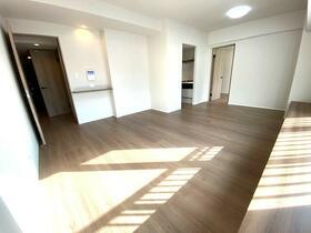 パシフィック発寒駅前壱番館