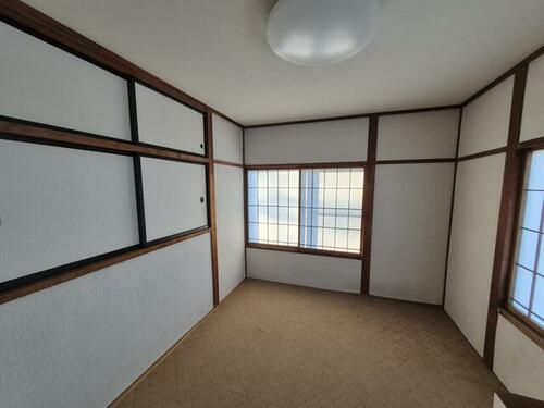 detached 山形県米沢市窪田町窪田