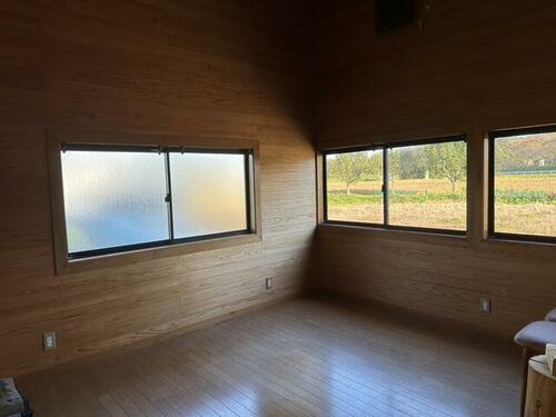 detached 山形県米沢市窪田町窪田