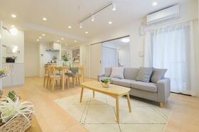 朝日パリオ新横浜