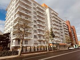 マンション真駒内公園　９０２号室