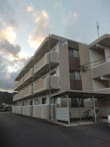 ラルーチェ_トップ画像