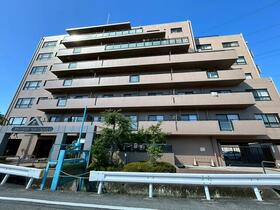 パレロワイヤル田寺東