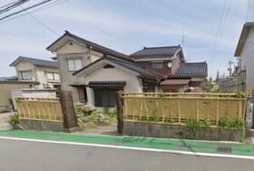 富山県魚津市三田