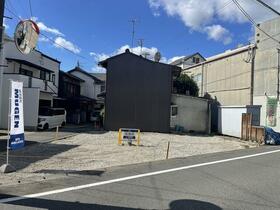 京都府京都市右京区太秦井戸ケ尻町