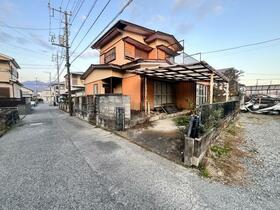 神奈川県秦野市曲松２丁目
