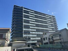 エスリード岸和田駅前