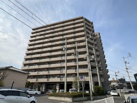 サーパスシティ栗林