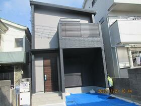 兵庫県尼崎市東園田町３丁目