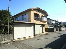 石川県金沢市疋田2丁目