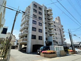 福岡県福岡市博多区昭南町３丁目