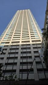 ＣＡＰＩＴＡＬ　ＧＡＴＥ　ＰＬＡＣＥ　ＴＨＥ　ＲＥＳＩＤＥＮＣＥ