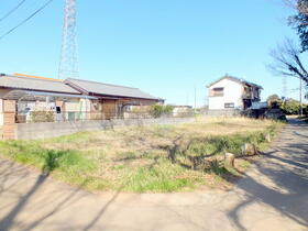 埼玉県坂戸市大字塚越