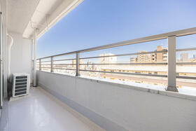 東京都中野区中央４丁目