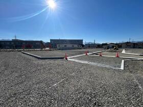 山梨県甲府市中小河原町