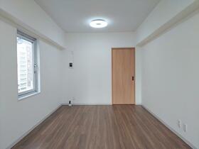 日本橋ロイヤルプラザ