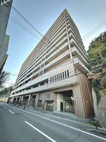 兵庫県宝塚市月見山１丁目