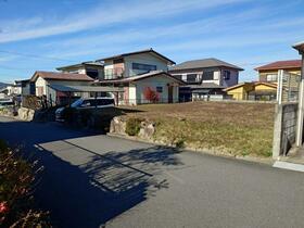 三重県名張市富貴ケ丘４番町