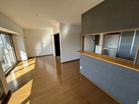 大阪府堺市堺区九間町西２丁