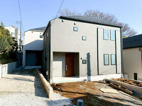 神奈川県横浜市港北区新吉田東１丁目