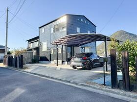 香川県丸亀市飯山町川原